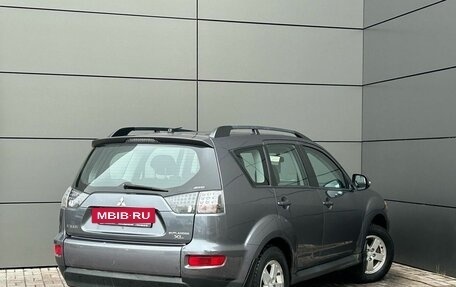 Mitsubishi Outlander III рестайлинг 3, 2011 год, 1 049 000 рублей, 7 фотография