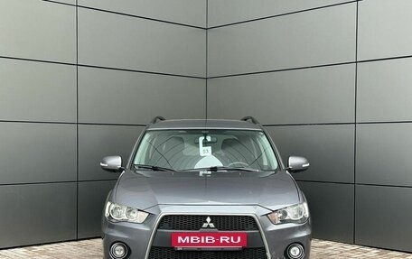 Mitsubishi Outlander III рестайлинг 3, 2011 год, 1 049 000 рублей, 10 фотография