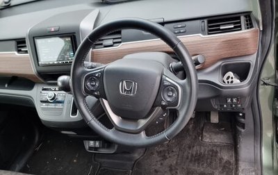 Honda Freed II, 2021 год, 2 300 000 рублей, 1 фотография