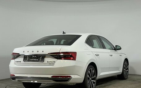 Skoda Superb III рестайлинг, 2024 год, 4 500 000 рублей, 7 фотография