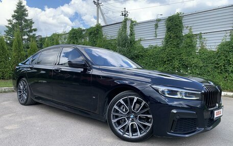 BMW 7 серия, 2021 год, 8 880 000 рублей, 2 фотография