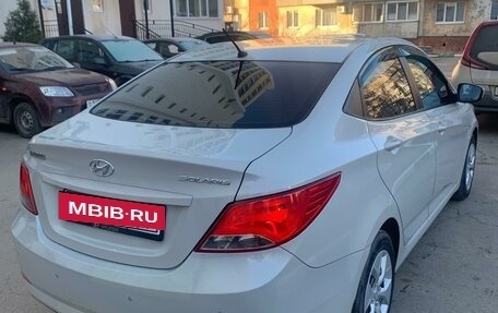 Hyundai Solaris II рестайлинг, 2014 год, 1 150 000 рублей, 13 фотография