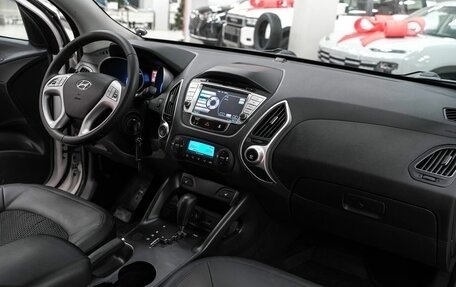 Hyundai ix35 I рестайлинг, 2012 год, 1 299 000 рублей, 19 фотография