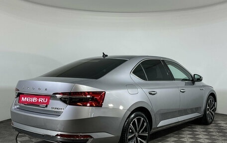 Skoda Superb III рестайлинг, 2024 год, 4 500 000 рублей, 5 фотография