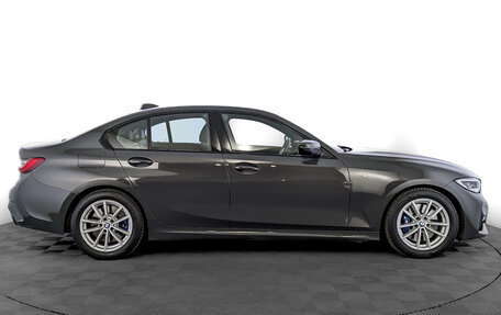 BMW 3 серия, 2019 год, 4 190 000 рублей, 4 фотография