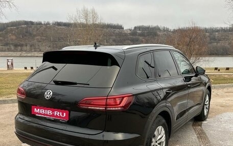 Volkswagen Touareg III, 2019 год, 5 490 000 рублей, 6 фотография