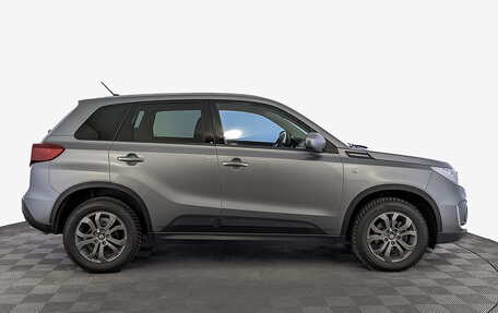 Suzuki Vitara II рестайлинг, 2019 год, 2 200 000 рублей, 4 фотография