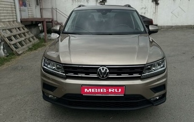 Volkswagen Tiguan II, 2020 год, 2 500 000 рублей, 1 фотография