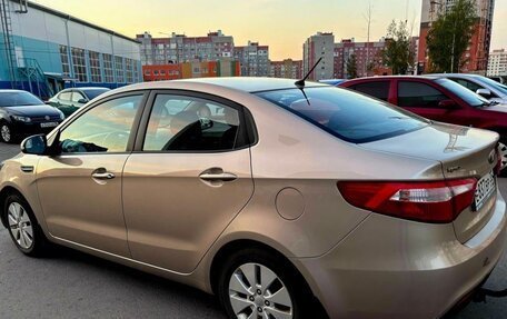 KIA Rio III рестайлинг, 2013 год, 950 000 рублей, 7 фотография