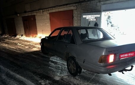 Opel Rekord E, 1983 год, 85 000 рублей, 3 фотография