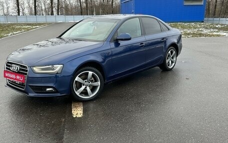 Audi A4, 2015 год, 2 060 000 рублей, 4 фотография