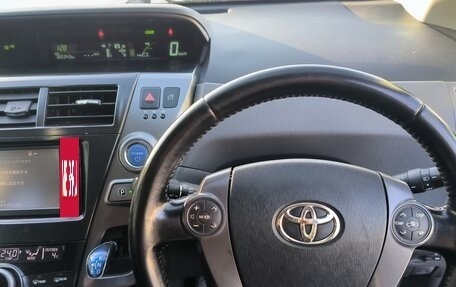 Toyota Prius Alpha I (ZVW40/41), 2014 год, 1 487 000 рублей, 5 фотография