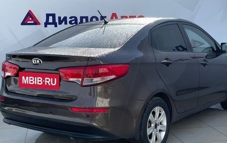 KIA Rio III рестайлинг, 2016 год, 1 090 000 рублей, 6 фотография