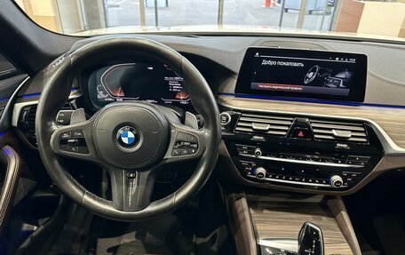 BMW 5 серия, 2019 год, 4 210 000 рублей, 11 фотография