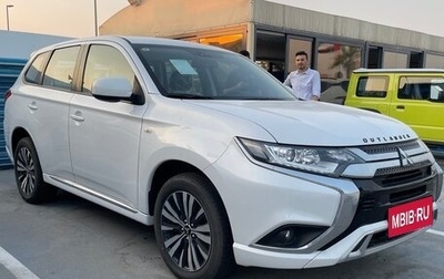 Mitsubishi Outlander III рестайлинг 3, 2022 год, 2 484 000 рублей, 1 фотография