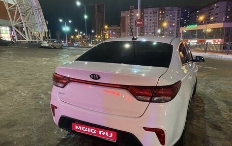 KIA Rio IV, 2018 год, 1 390 000 рублей, 8 фотография