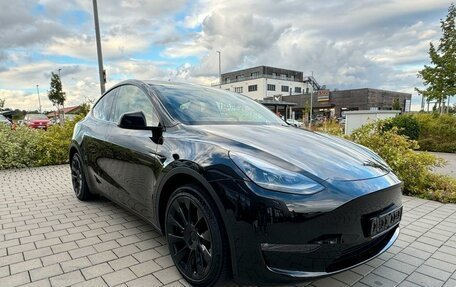 Tesla Model Y I, 2023 год, 6 590 000 рублей, 3 фотография