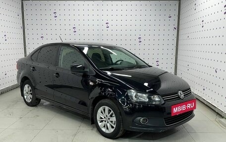 Volkswagen Polo VI (EU Market), 2013 год, 710 000 рублей, 2 фотография