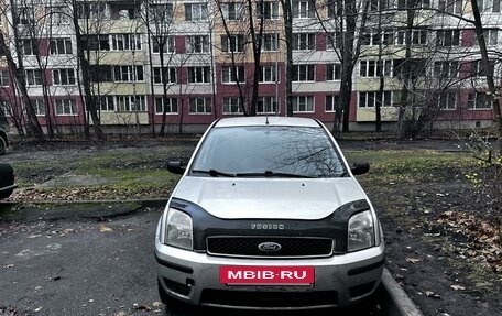 Ford Fusion I, 2005 год, 350 000 рублей, 2 фотография