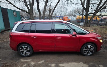 Citroen C4 Picasso II рестайлинг, 2017 год, 1 700 000 рублей, 3 фотография