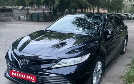 Toyota Camry, 2020 год, 3 200 000 рублей, 4 фотография