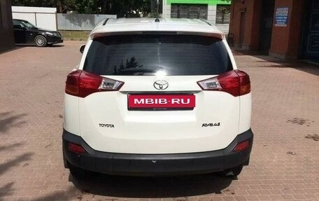 Toyota RAV4, 2014 год, 1 750 000 рублей, 5 фотография