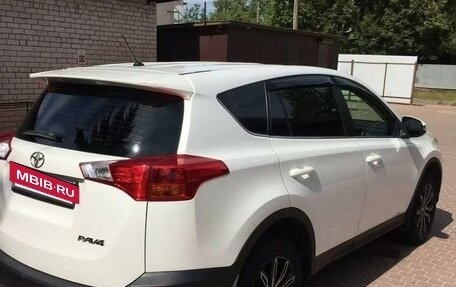 Toyota RAV4, 2014 год, 1 750 000 рублей, 6 фотография