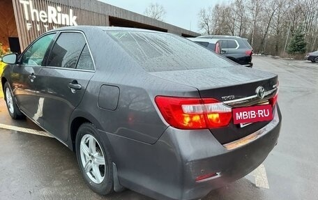 Toyota Camry, 2012 год, 1 930 000 рублей, 12 фотография