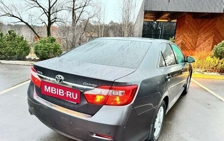 Toyota Camry, 2012 год, 1 930 000 рублей, 19 фотография