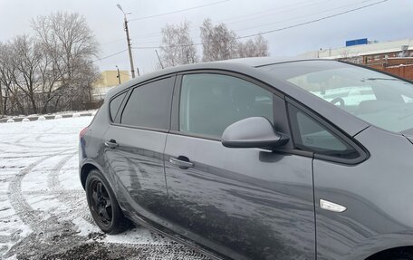 Opel Astra J, 2011 год, 940 000 рублей, 4 фотография