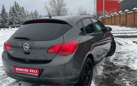 Opel Astra J, 2011 год, 940 000 рублей, 10 фотография