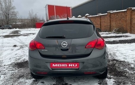 Opel Astra J, 2011 год, 940 000 рублей, 25 фотография