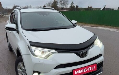 Toyota RAV4, 2016 год, 3 300 000 рублей, 1 фотография