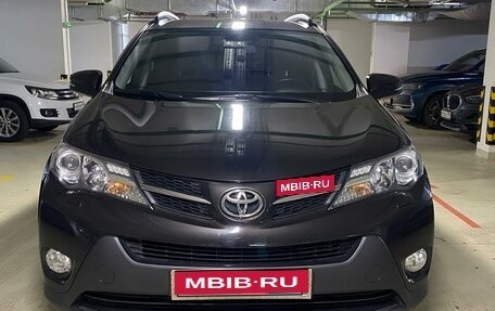 Toyota RAV4, 2015 год, 2 150 000 рублей, 1 фотография