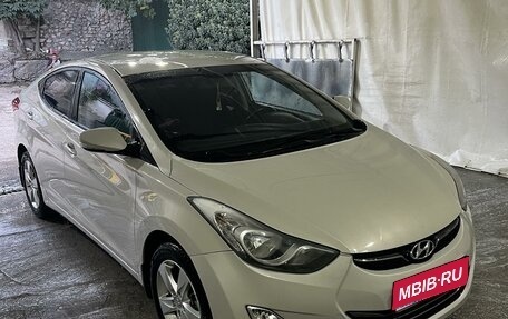 Hyundai Elantra V, 2013 год, 1 400 000 рублей, 1 фотография