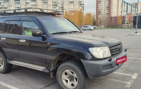 Toyota Land Cruiser 100 рестайлинг 2, 2005 год, 8 фотография