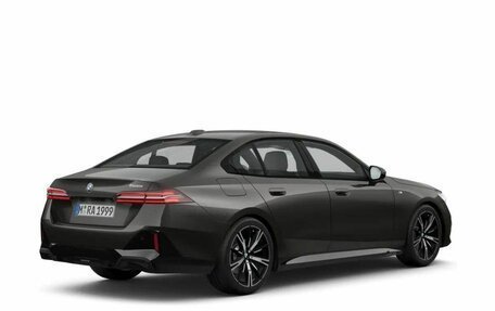 BMW 5 серия, 2024 год, 12 395 450 рублей, 6 фотография