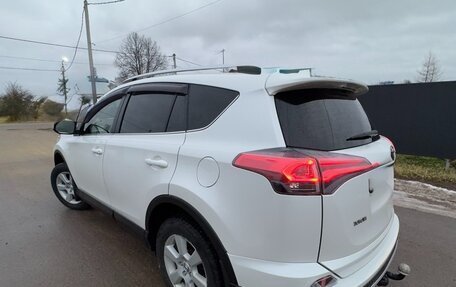 Toyota RAV4, 2016 год, 3 300 000 рублей, 2 фотография