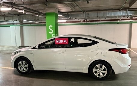 Hyundai Elantra V, 2015 год, 900 000 рублей, 4 фотография