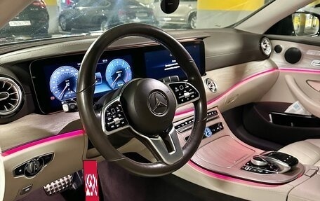 Mercedes-Benz E-Класс, 2018 год, 5 850 000 рублей, 15 фотография