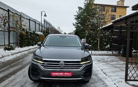 Volkswagen Touareg III, 2019 год, 5 500 000 рублей, 2 фотография