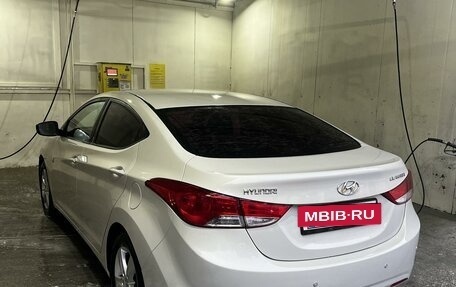 Hyundai Elantra V, 2013 год, 1 400 000 рублей, 3 фотография