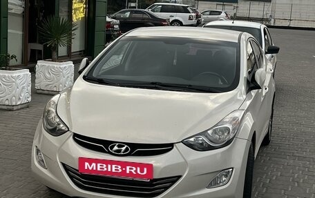 Hyundai Elantra V, 2013 год, 1 400 000 рублей, 7 фотография