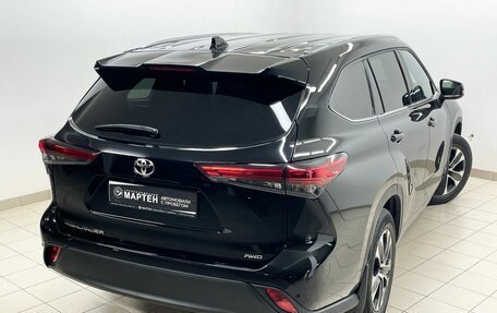 Toyota Highlander, 2021 год, 6 347 000 рублей, 9 фотография