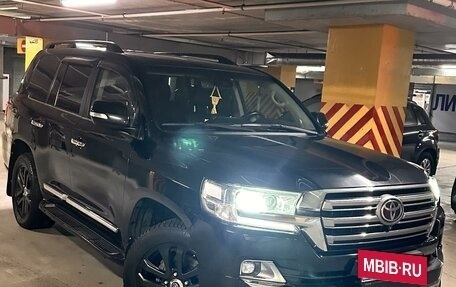 Toyota Land Cruiser 200, 2016 год, 5 050 000 рублей, 2 фотография