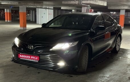 Toyota Camry, 2019 год, 3 500 000 рублей, 2 фотография