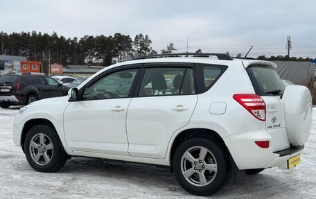 Toyota RAV4, 2012 год, 1 700 000 рублей, 13 фотография