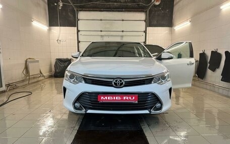 Toyota Camry, 2015 год, 2 150 000 рублей, 7 фотография