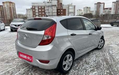 Hyundai Solaris II рестайлинг, 2012 год, 810 000 рублей, 4 фотография