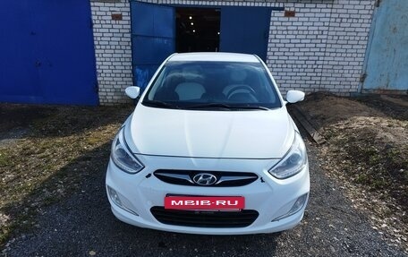 Hyundai Solaris II рестайлинг, 2013 год, 1 250 000 рублей, 6 фотография